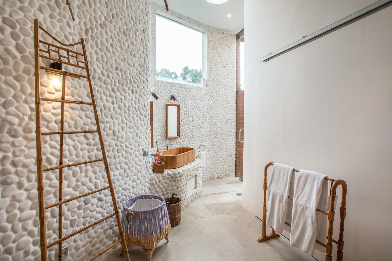 Eko Villa Seminyak - Tropical Villa, Walk To Beach Ngoại thất bức ảnh