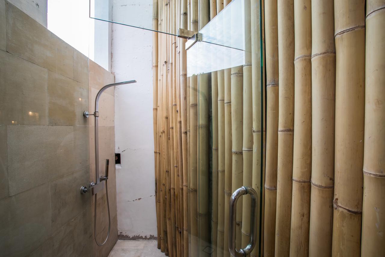 Eko Villa Seminyak - Tropical Villa, Walk To Beach Ngoại thất bức ảnh