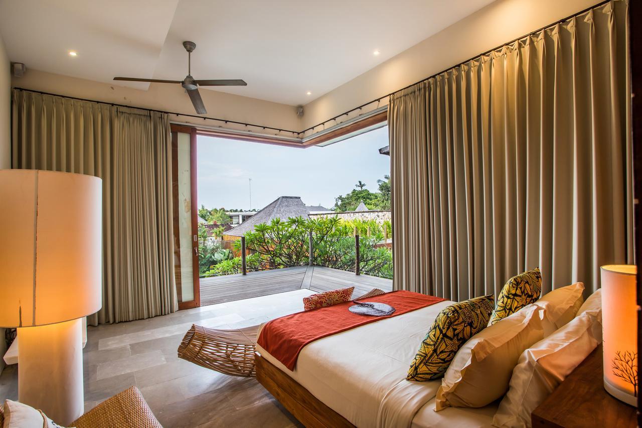 Eko Villa Seminyak - Tropical Villa, Walk To Beach Ngoại thất bức ảnh