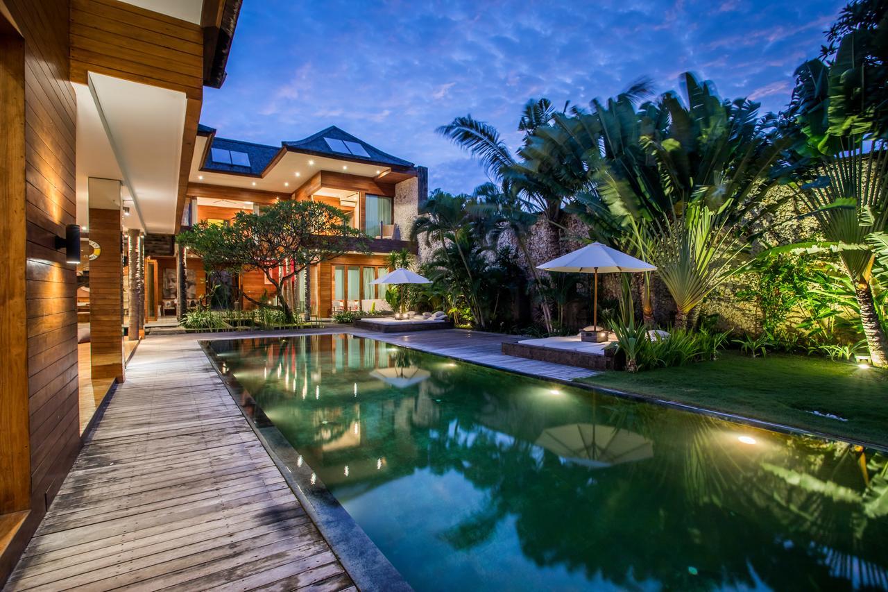 Eko Villa Seminyak - Tropical Villa, Walk To Beach Ngoại thất bức ảnh