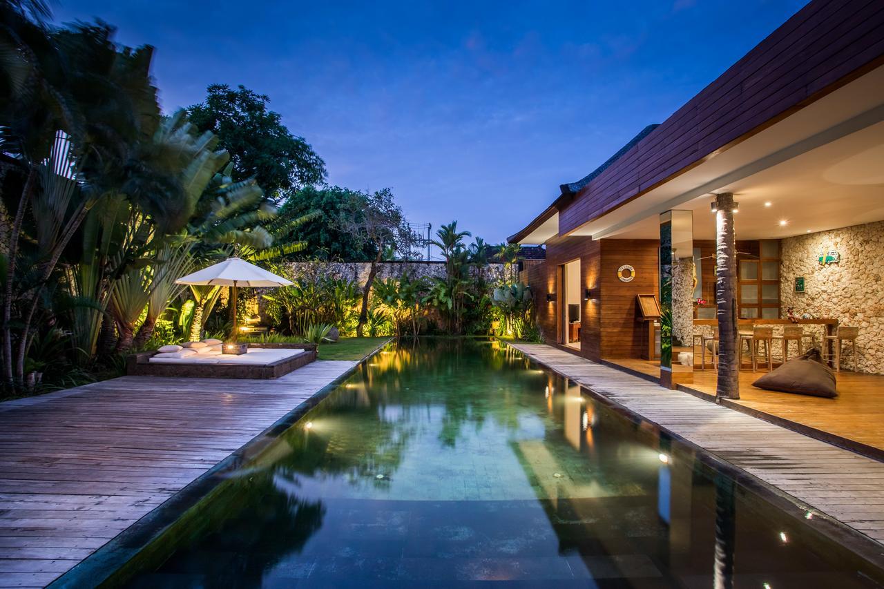 Eko Villa Seminyak - Tropical Villa, Walk To Beach Ngoại thất bức ảnh
