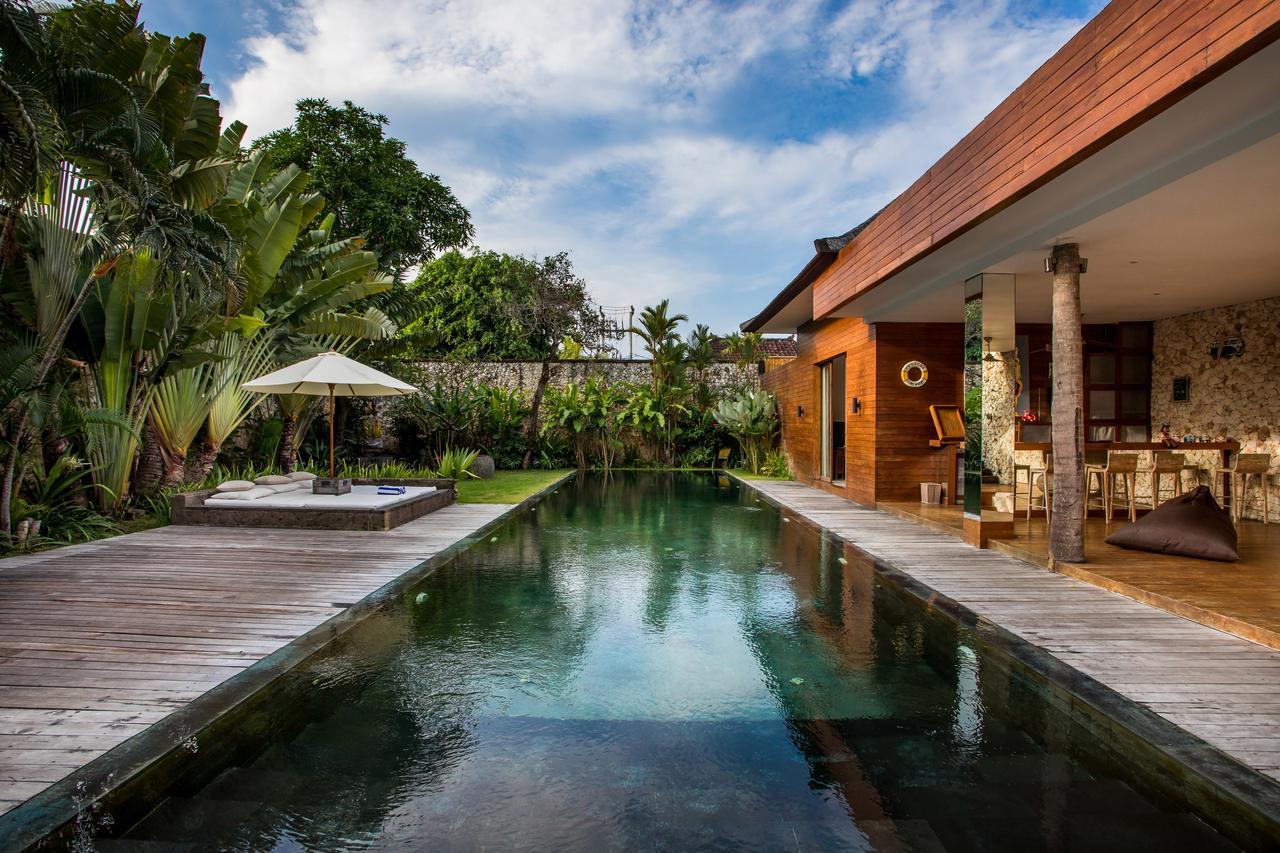 Eko Villa Seminyak - Tropical Villa, Walk To Beach Ngoại thất bức ảnh