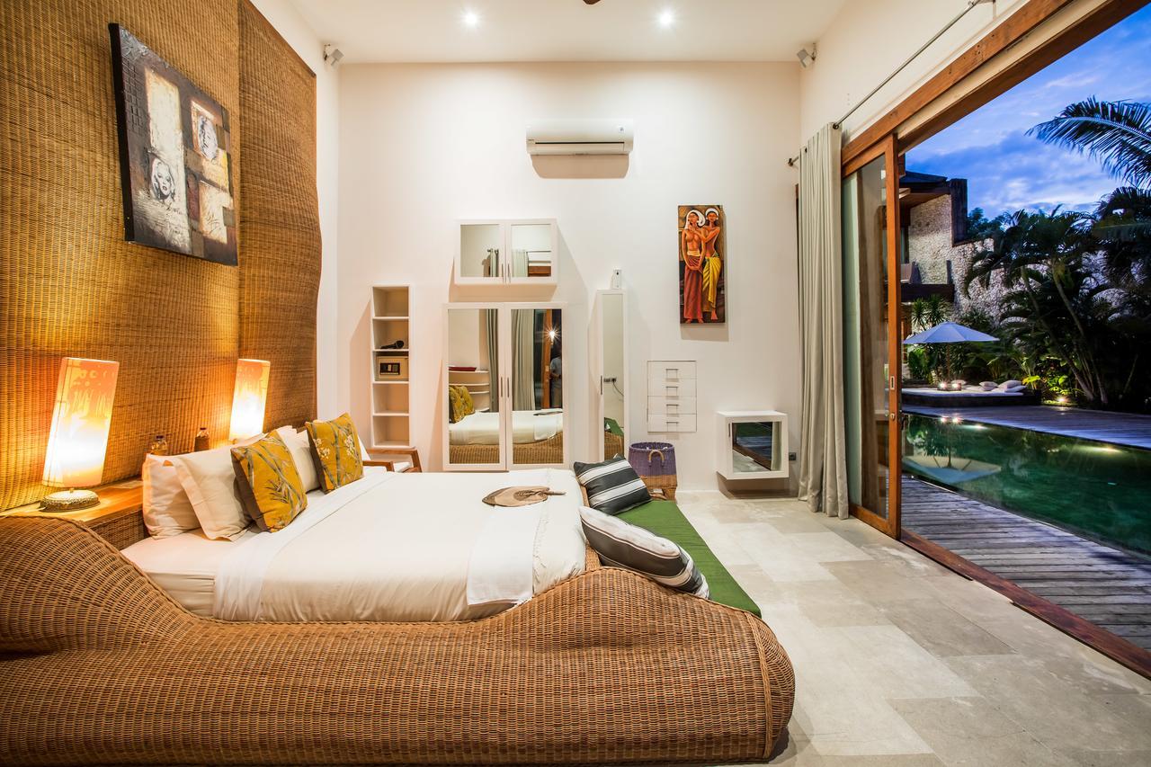 Eko Villa Seminyak - Tropical Villa, Walk To Beach Ngoại thất bức ảnh