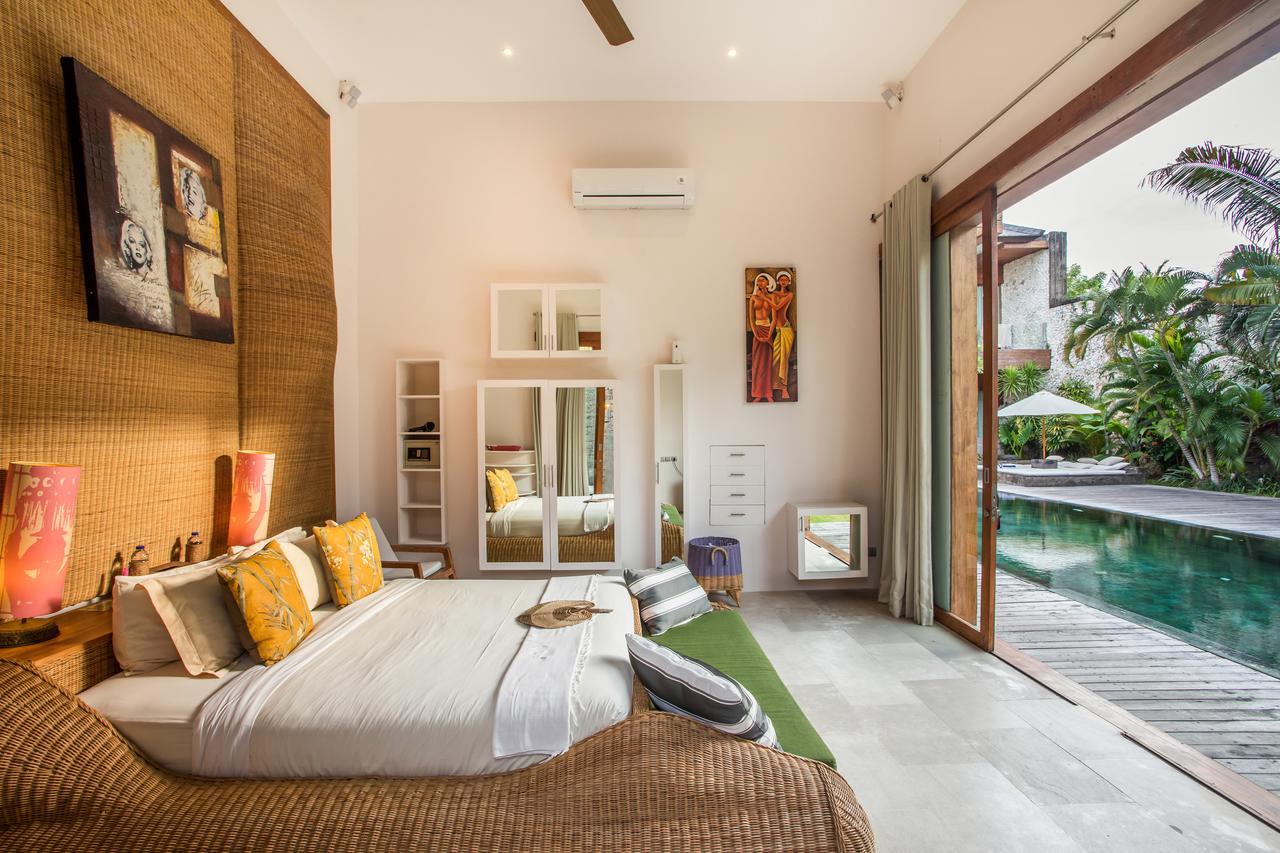 Eko Villa Seminyak - Tropical Villa, Walk To Beach Ngoại thất bức ảnh